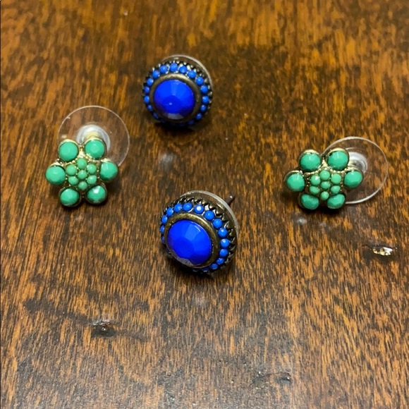 Green and blue stud earrings - Picture 4 of 4